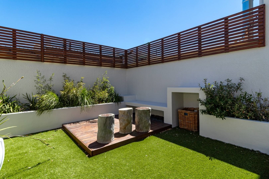 To Let 3 Bedroom Property for Rent in Camps Bay Western Cape